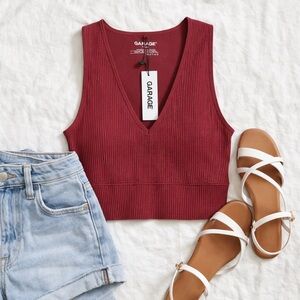 Garage Stella Seamless Plunge Cami Ribbed Crop Tank Burgundy Size XS NWT